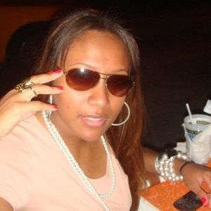 Meet your Posher, Nadia